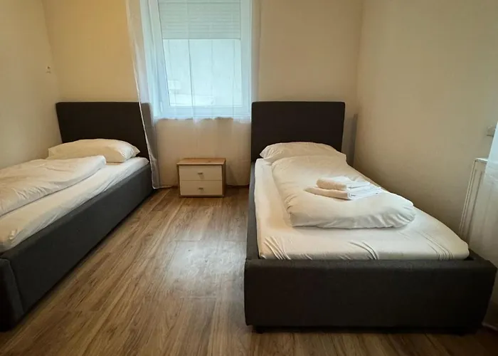 ゲストハウス Farawayhomes Ramingtal